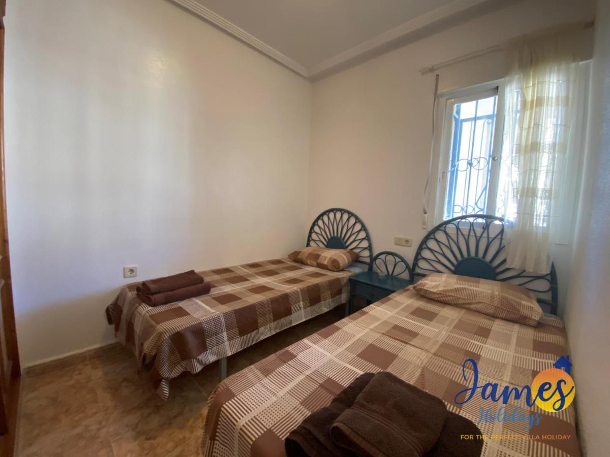 טורבייחה La Cinuelica, R1 1St Floor Apartment Com Pool L180 מראה חיצוני תמונה